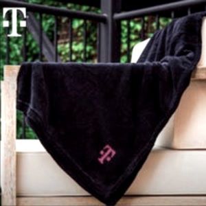 T-mobile Blanket
